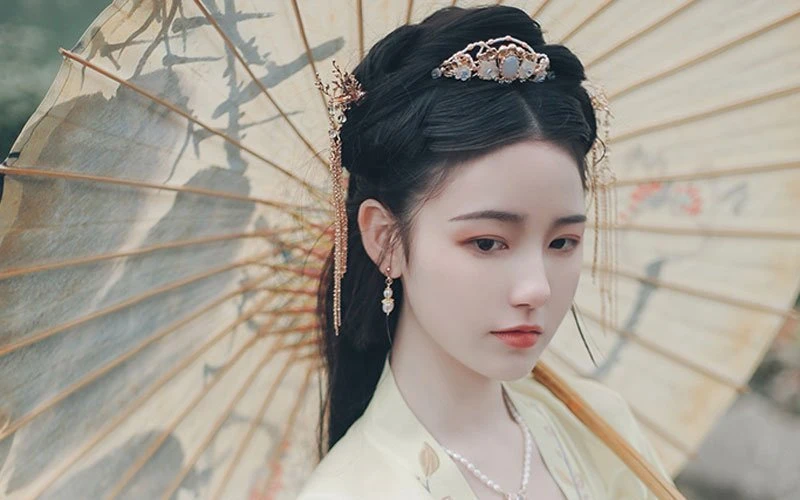 Hairstyle Tutorial For Traditional Chinese Hanfu Dress