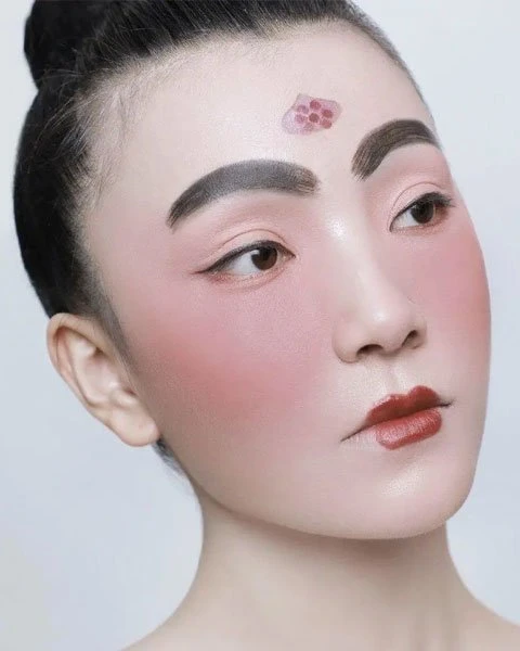 Pin on chinese makeup
