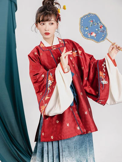 5 Fabulous Hanfu for Chinese New Year With Good Luck! - Newhanfu