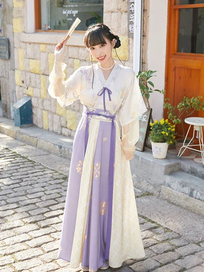 10 Most Popular Traditional Chinese Dress in 2022