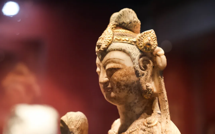 Chang'an Chronicles: Rediscovering Ancient Relics on the Silk Road