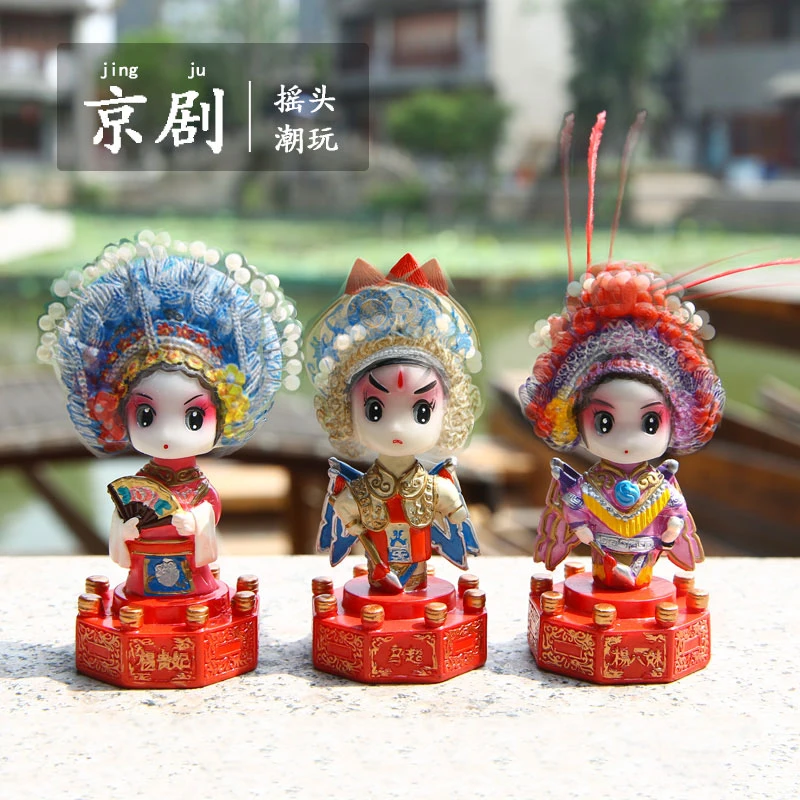 Beijing Gifts Opera-themed Store Welcomes Visitors