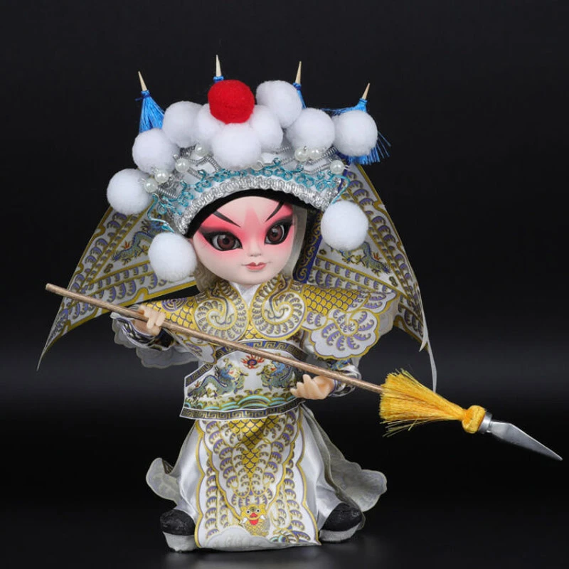 Beijing Gifts Opera-themed Store Welcomes Visitors