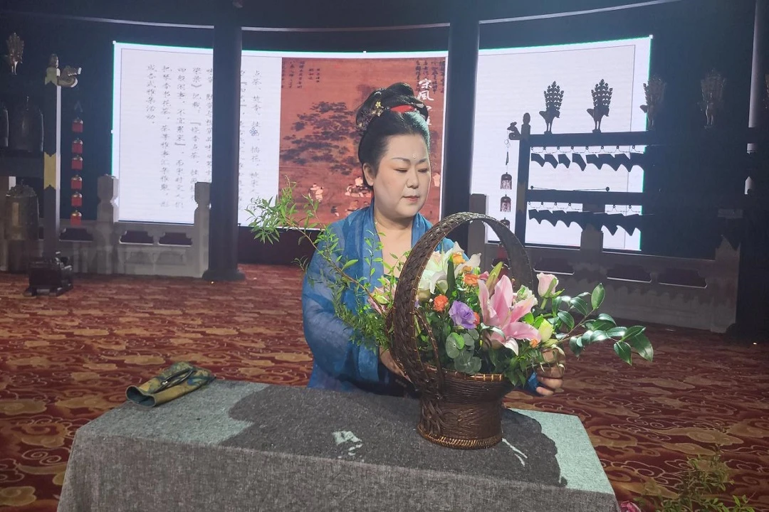 Immersive Cultural Renaissance: Cultural heritage of Northern Song Dynasty