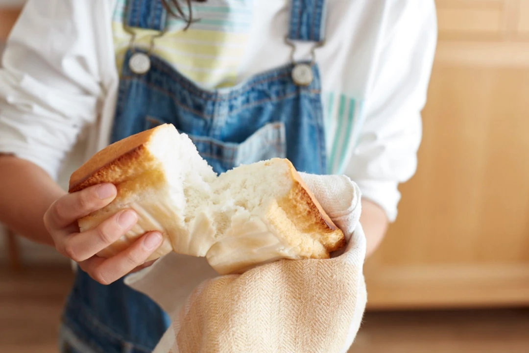 Rice Bread is Not a Steamed Bun!