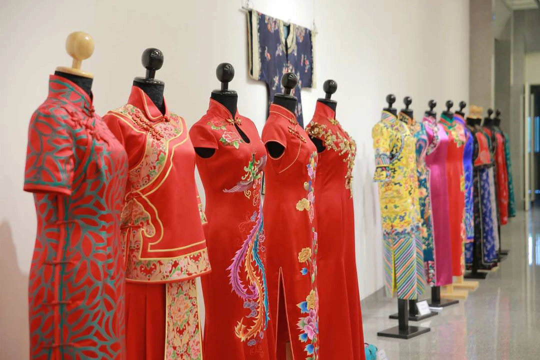 The Legacy and Innovation of Beijing-Style Qipao