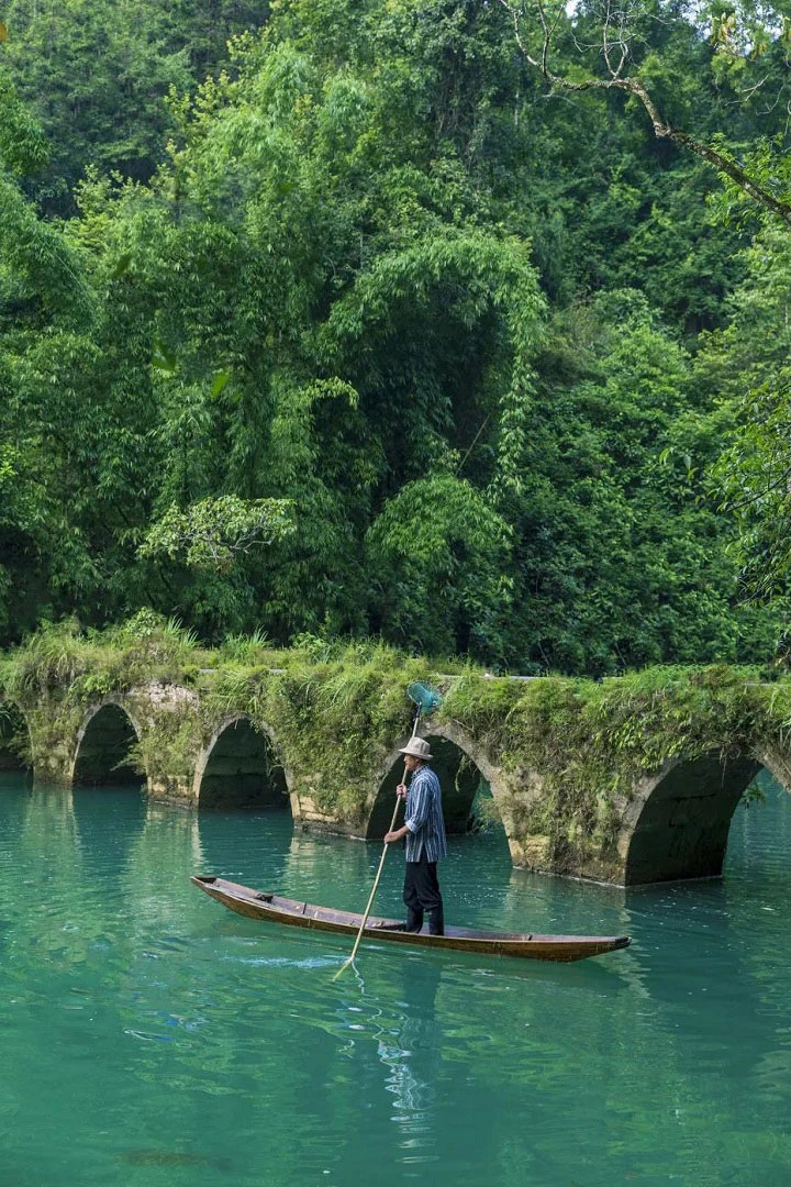 Discover the Thrill of Guizhou: A Rafting Adventure Like No Other