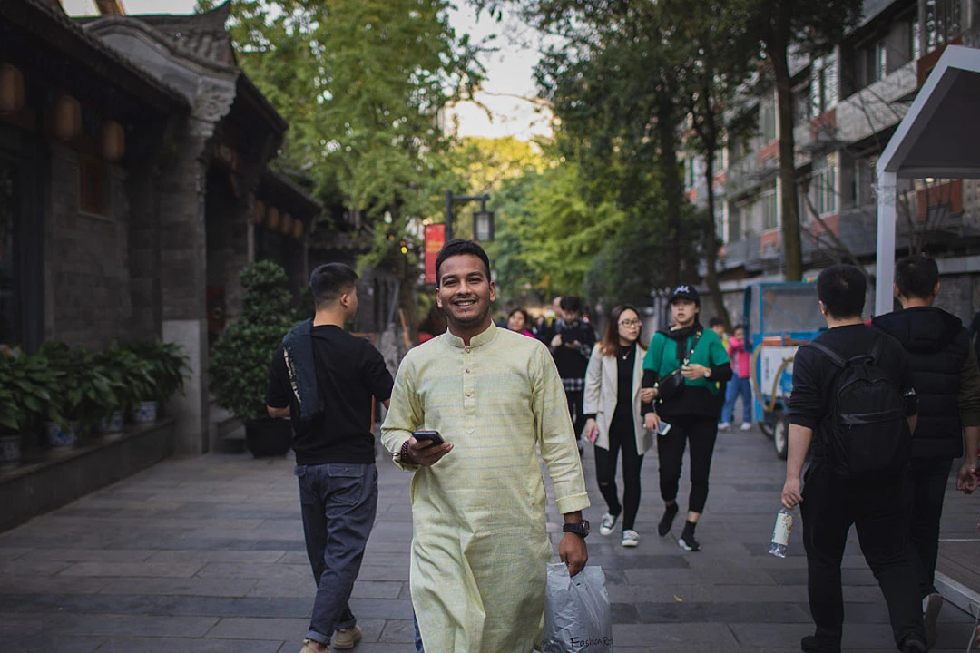 Exploring Chengdu: A Digital Journey Through China