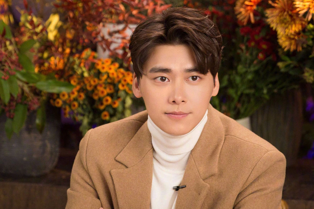 The Quiet Transformation of Li Yifeng: From Superstar to Influencer