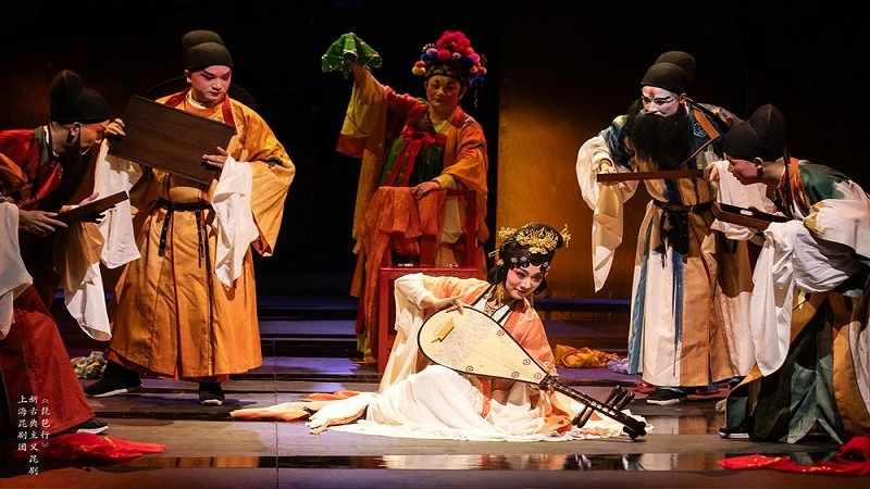 Song of The Pipa Meet Kunqu Opera at a Summer Night