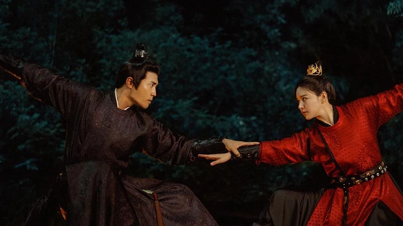 Drama and Character Growth in Zhao Qichen’s Period Series