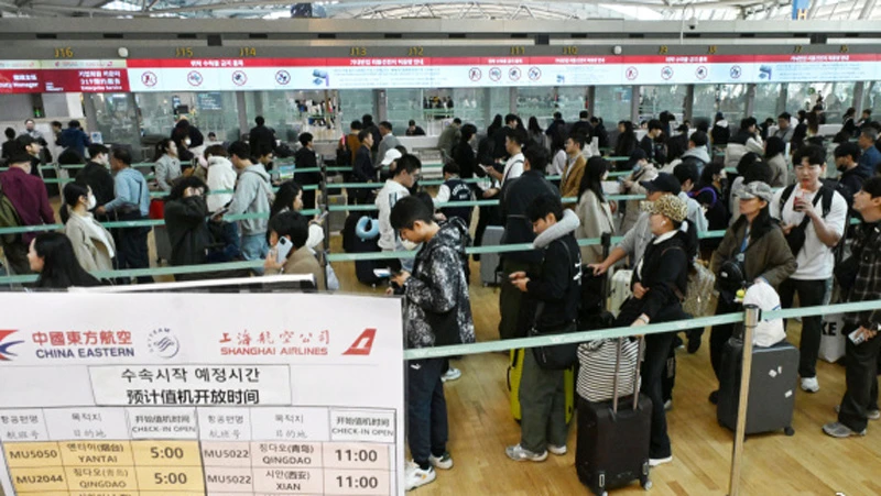 Korea Joins China's Visa-Free Group