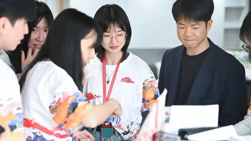 Opportunities in China: A New Horizon for Japanese Youth