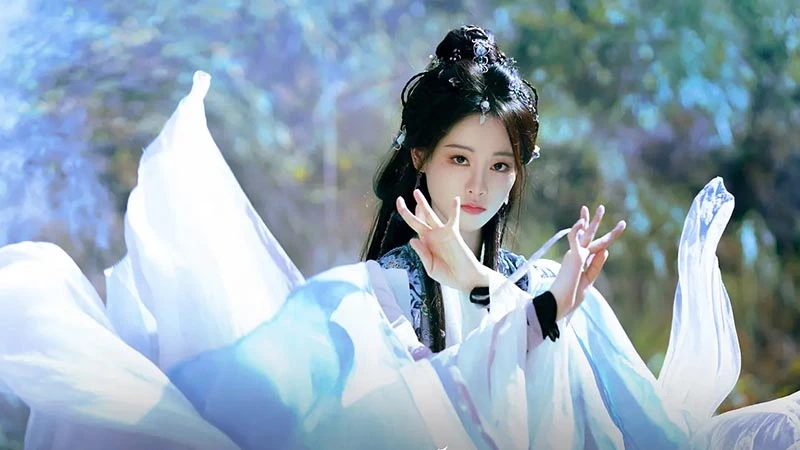 Love Game in Eastern Fantasy: The Allure of Fantasy Crossover Dramas