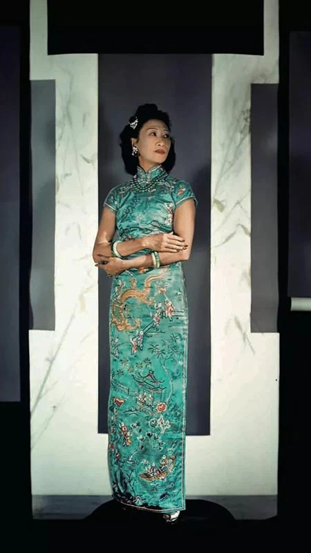 The Qipao as a Symbol of Womens Evolution in China