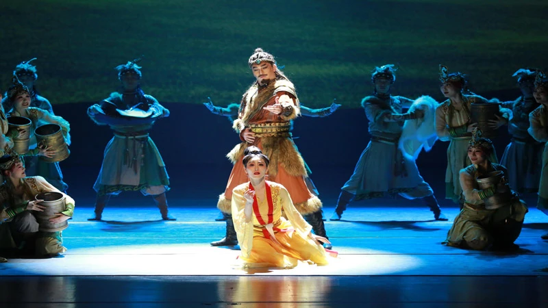 Rediscovering China's Literary Women through Dance and Opera