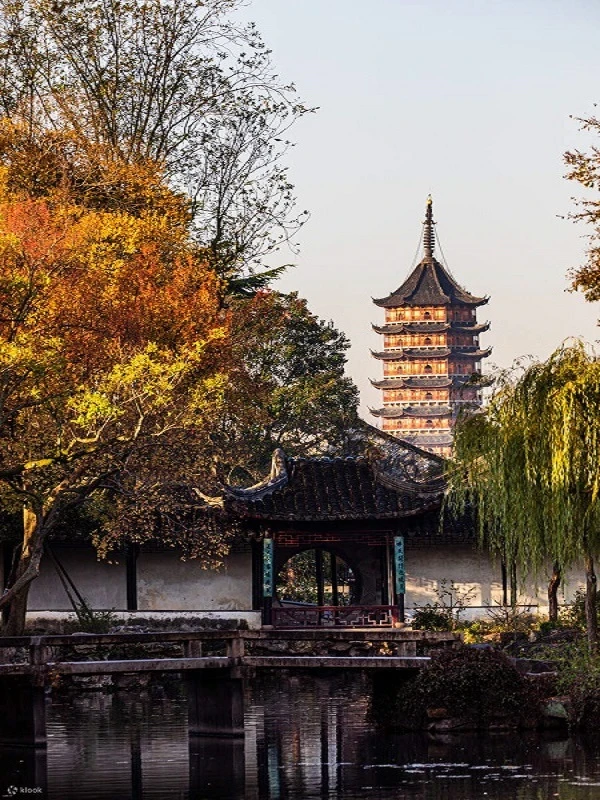 Suzhou's Classical Gardens Embrace the Digital Age