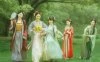 How did the Hanfu change per dynasties?